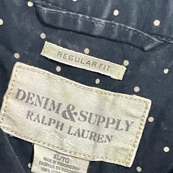 POLO RALPH LAUREN   Size X-Large Short Sleeve Button Up - Picture 6 of 7